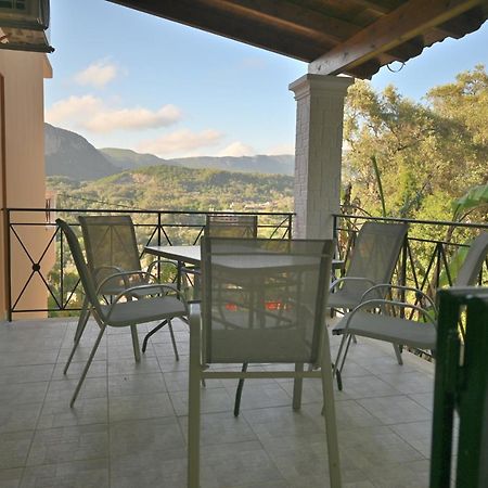Villa Angelika リアパデス エクステリア 写真